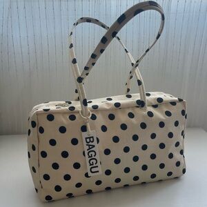 BAGGU Medium Polka Dot Bowler (Black and Crème)